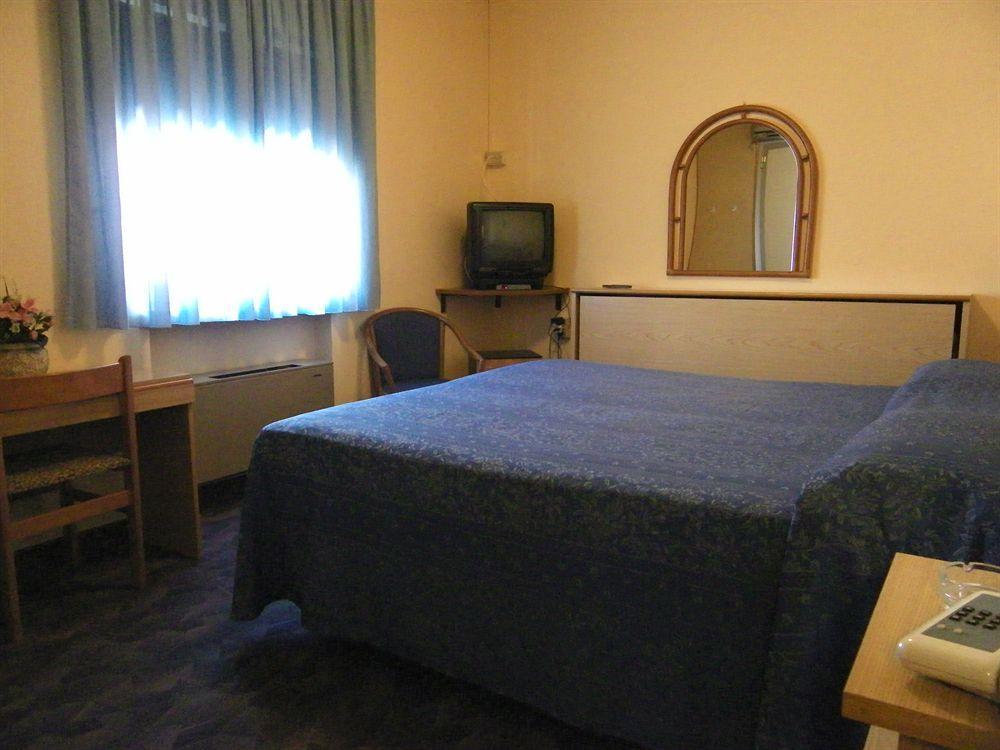 Hotel Astoria アルトパーショ エクステリア 写真