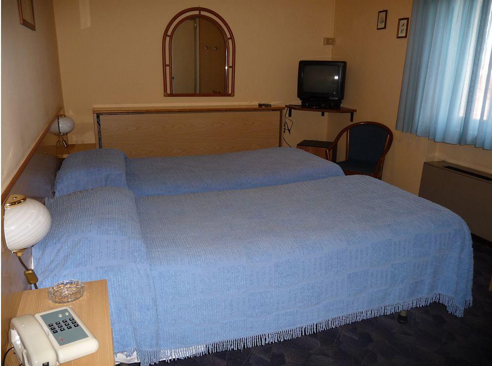 Hotel Astoria アルトパーショ エクステリア 写真