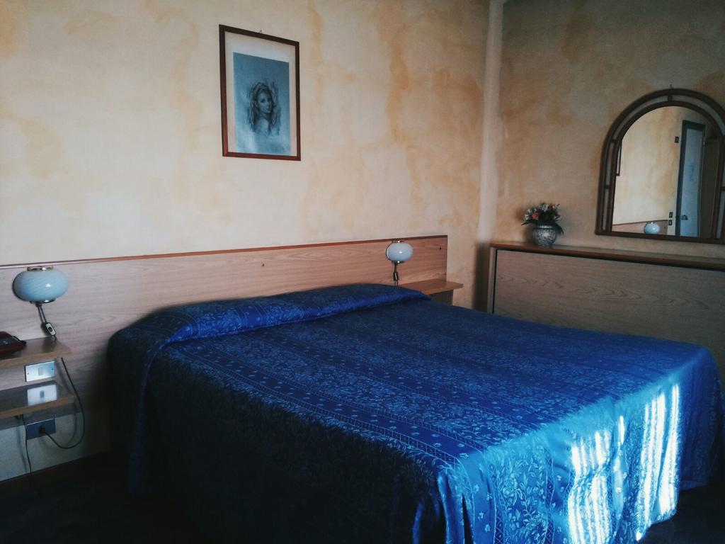 Hotel Astoria アルトパーショ エクステリア 写真
