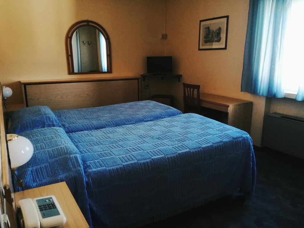 Hotel Astoria アルトパーショ エクステリア 写真